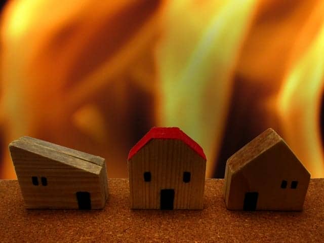 火災警報機で家事の危険を回避
