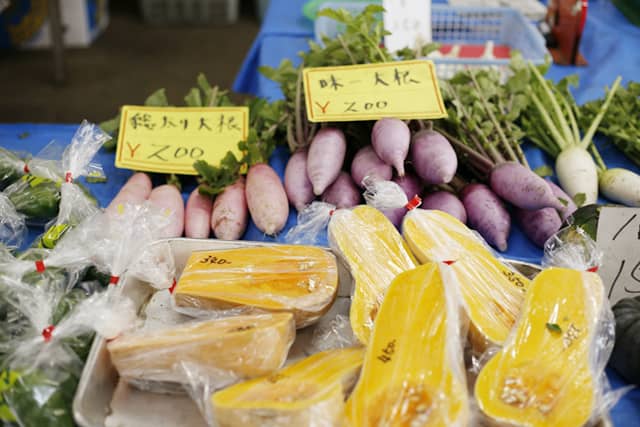 産直市場に並ぶ鎌倉野菜