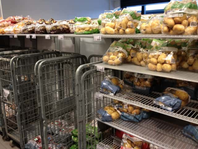 一般的なスーパーにもオーガニック栽培のジャガイモが並ぶ