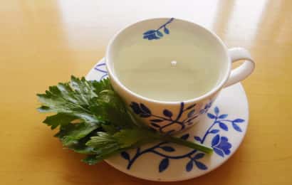 セロリの葉茶