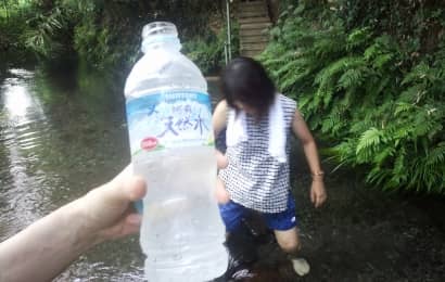 ペットボトルの天然水