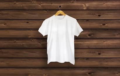 whiteT-shirt